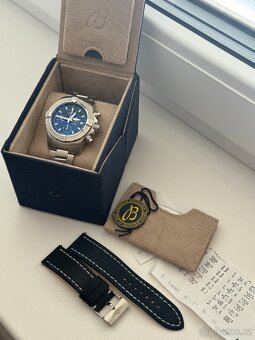 Breitling Avenger Chronograph 43 mm (A13385) - 6