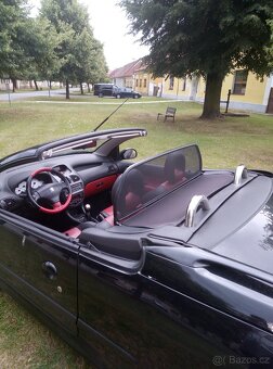 Peugeot 206cc 1.616v 80kw rok 2002 Platimum - 6