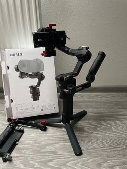 Gimbal stabilizátor DJI RS3 + 2x rukojeť + vertical mount - 6