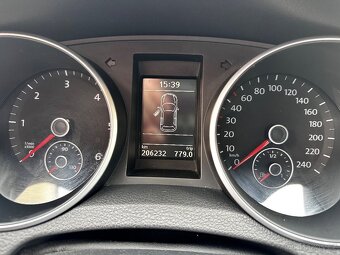 Volkswagen Golf VI - 6