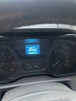 Ford Tourneo Custom - 6