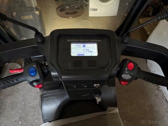 ČTYŘKOLOVÝ SKÚTR AFIKIM S4 - 6