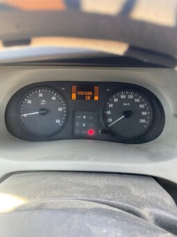 opell vivaro 1.9 tdi - 6