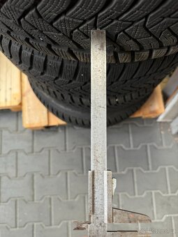 Zimní sada Audi 225/50 R17 - 6