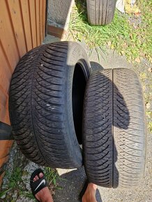Zimní gumy Yokohama 255/50 R19 - 6