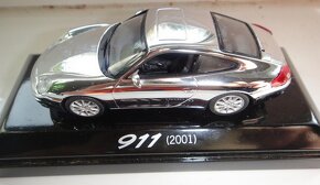 PORSCHE 911 Carerra4 - 6