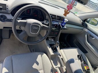 Audi A4 B7 - 6