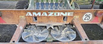 Rozmetadlo vápna Amazone ZGB 7001 - 6