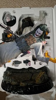 Predám THE JOKER, limitovanú sochu 600 ks - 6