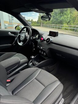 Audi A1(S1)1.4TFSi 136Kw S-Tronic SLine R18 Rotor LEDBiXenon - 6