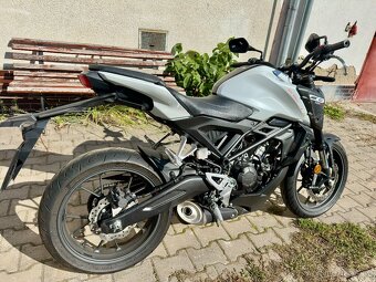 Honda cb 125r - 6