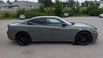 Dodge Charger 2017 – V6, SRT look - 6