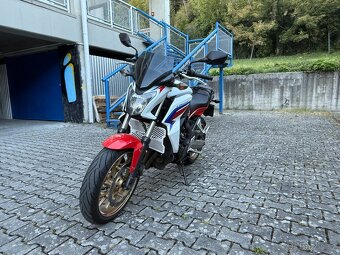 Honda CB650F - 6