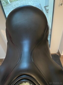 KVALITNÍ UNIVERZALNI SEDLO ALBION LEGEND K2 POSEDLI 17,5 /3 - 6