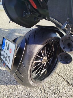 Ducati Diavel, ČR, 1.MAJITEL, - DPH, VELKÝ SERVIS, VÝBAVA - 6