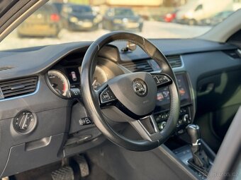 Škoda Octavia Combi 2.0 TDI Soleil DSG - 6