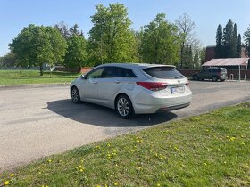 Hyundai I40 combi 1,7CRDI - 6