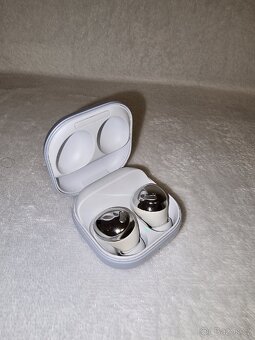 Samsung galaxy buds pro - 6