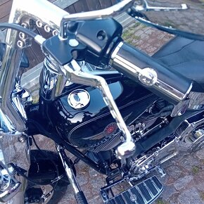 Harley davidson fat boy - 6