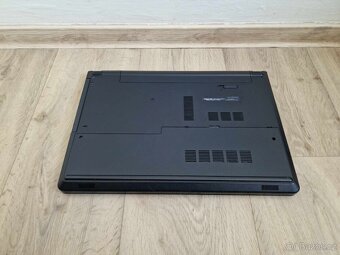 Dell Inspiron 15 s podsvícenou klávesnici na filmy internet - 6