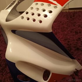 Prodam přední masku na Hondu CBR 900 RR SC28 92 - 6