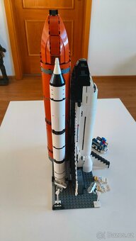 Lego 10213 - raketoplán Adventure - 6