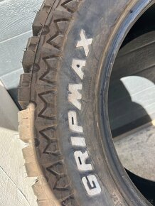 Prodám pneu 305/55R20 - 6