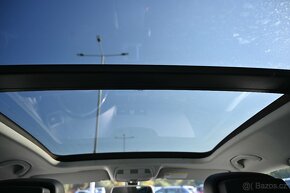 Volkswagen Passat 2.0TDI 125KW DSG 4x4 Highline 12/10 - 6