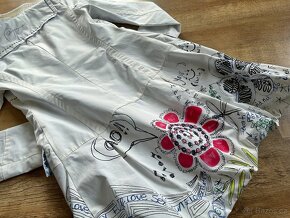 Jarní kabátek Desigual - 6