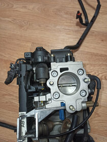 Kompletní sací potrubí X10XE + vstřiky + ECM - 6