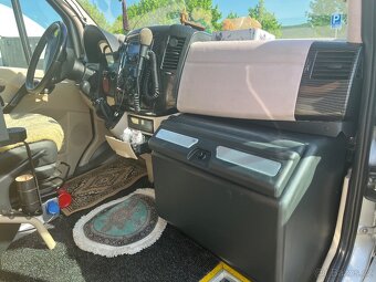 Mercedes Sprinter XXXL 21 míst TOP - 6