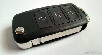 Prodám nový 2 či 3 tlačítkový vystřelovací klíč VW/Škoda - 6