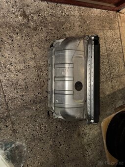 Mercedes r230 SL 500 2003 diky - 6