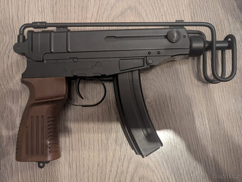 vz61 skorpion - 6