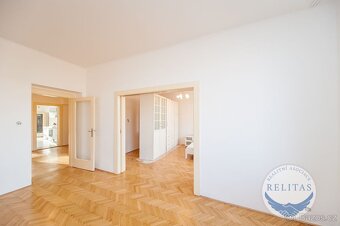 Pronájem nezařízeného bytu 3+1/2xB 98 m², metro =A= Dejvická - 6