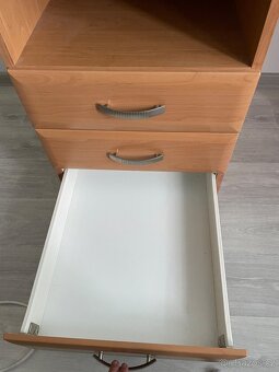 Prodám psací stůl - 6