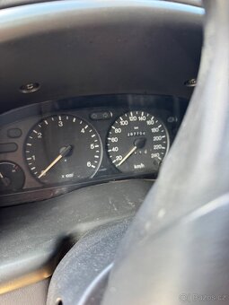 Ford transit 9 míst NA DÍLY - 6