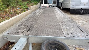 AUTOŘEPRAVNÍK NA 2 VOZIDLA - 6