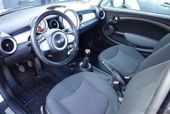 MINI One 1.4 70kW klima 2008 - 6