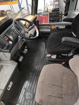 JCB Fastrac 185-65 - 6