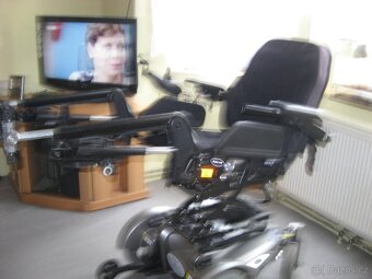 Prodám el.vozík pro invalidy,Invacare/FDX - 6