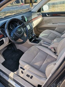 Škoda Superb 2.0 TSI Kombi - 6