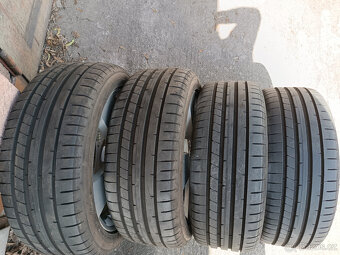 Octavia III - alu 7x17 et49 + zánovní letní Dunlop 225/45/17 - 6
