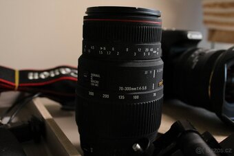 Fotoaparát CANON EOS 77D + příslušenství - 6