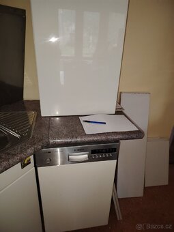 Kuchyňska linka včetně všech spotrebičů - 6