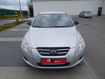 Kia Cee'd 1.4i CVVT 16V Comfort, 80 kW, Klima - 6