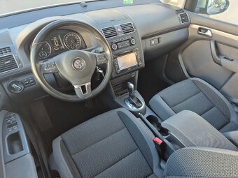 Volkswagen Touran 1,4TSI DSG 7 miestne - 6