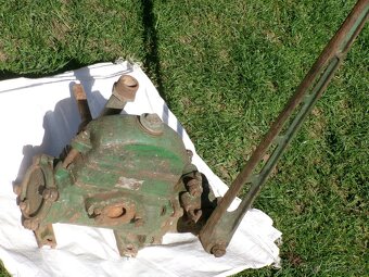 prodám staré-historické hospodářské kalové čerpadlo. Originá - 6