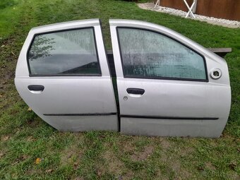 Fiat Punto 1.2 8V  - ND - 6