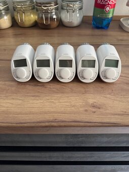 5x Programovatelné termostatické hlavice 5802 - 6